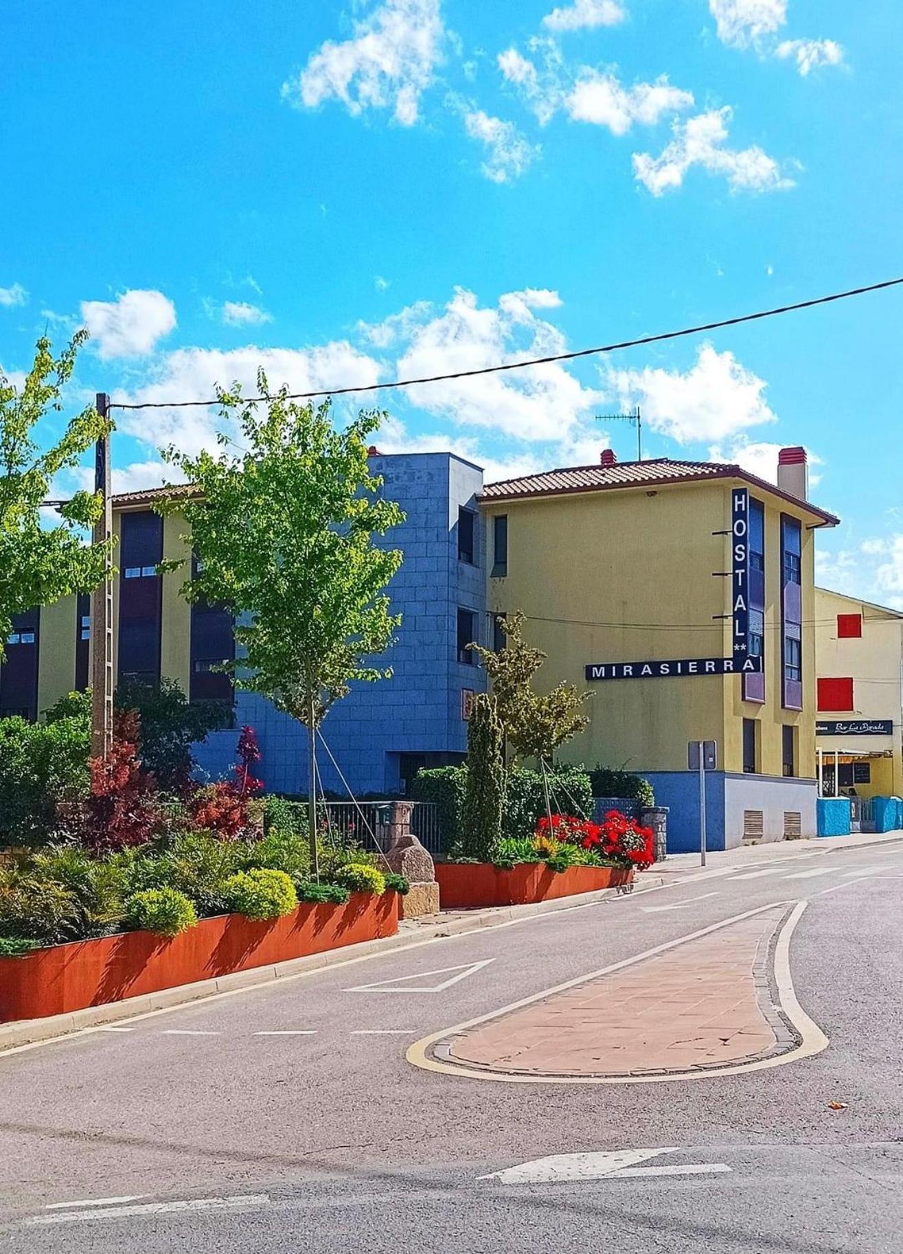 Mirasierra Bustarviejo Exterior photo